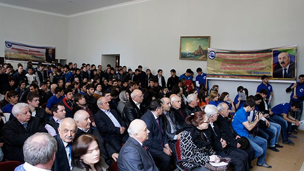Студенты как один поддержали инициативу волонтёрского отряда «Цури ми» Студенты как один поддержали инициативу волонтёрского отряда «Цури ми»
