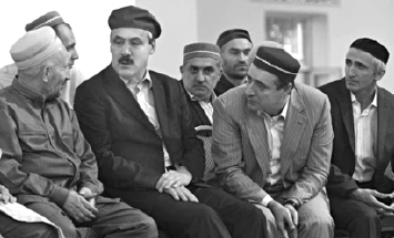 Врио главы РД приходится решать проблемы и виноградарства, и аттестации имамов... Врио главы РД приходится решать проблемы и виноградарства, и аттестации имамов...