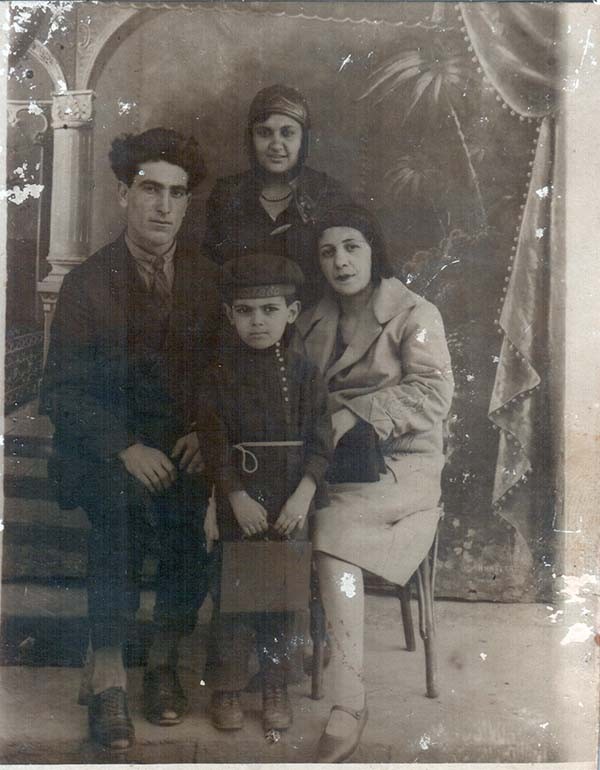 Семья Наникьян и Гукасовых, 30-е, Махачкала Семья Наникьян и Гукасовых, 30-е, Махачкала