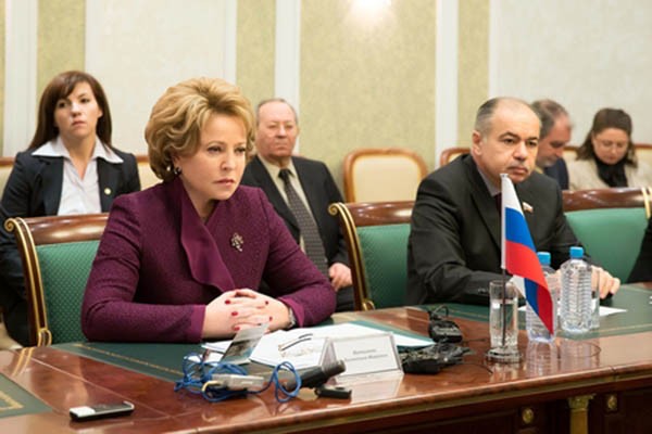 «Стараюсь держать руку на пульсе республиканских проблем и по мере сил быть полезным республике» «Стараюсь держать руку на пульсе республиканских проблем и по мере сил быть полезным республике»
