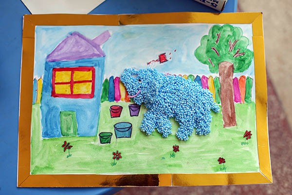 Автор панно Мутаева Хадижат, 5 лет Автор панно Мутаева Хадижат, 5 лет