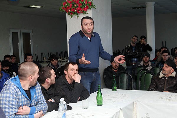 Участники схода не намерены отступать Участники схода не намерены отступать