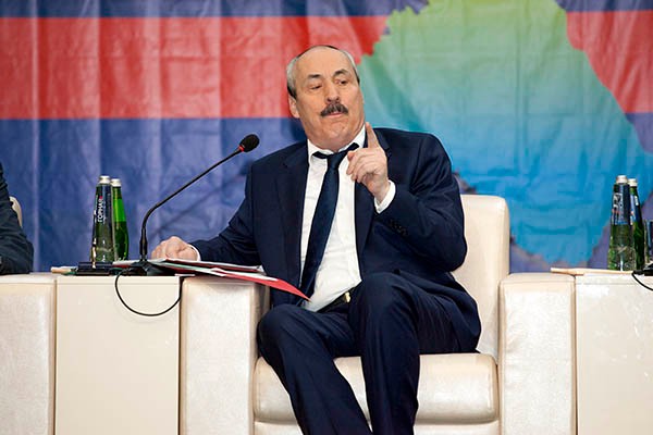 У Рамазана Абдулатипова получилось не совсем так, как он ожидал У Рамазана Абдулатипова получилось не совсем так, как он ожидал