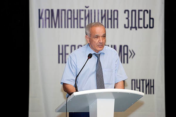 Время от времени силовик превращается в политика Время от времени силовик превращается в политика