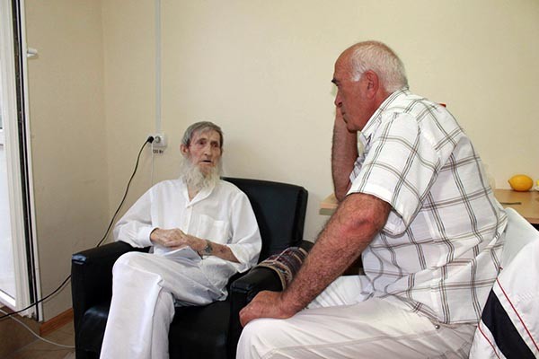 Адалло Алиев и Абдурашид Саидов. Последняя встреча с поэтом Адалло Алиев и Абдурашид Саидов. Последняя встреча с поэтом