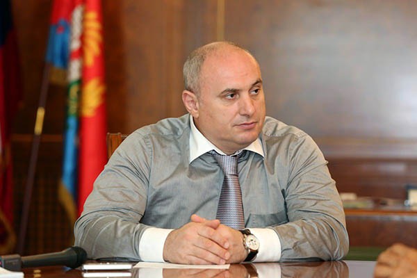 Мусаев предложил строить новые сети Мусаев предложил строить новые сети