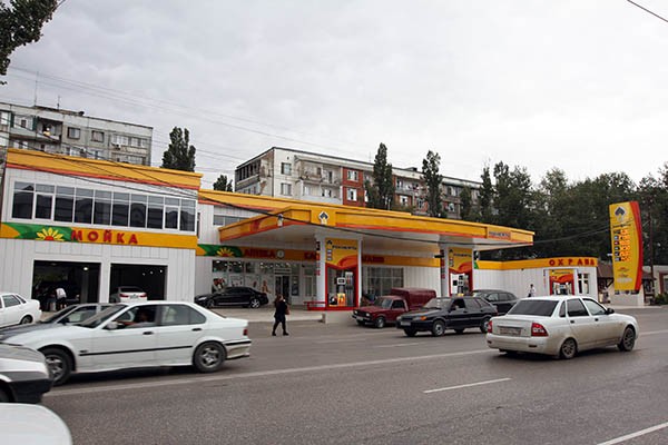 В Махачкале работает 111 АЗС... В Махачкале работает 111 АЗС...