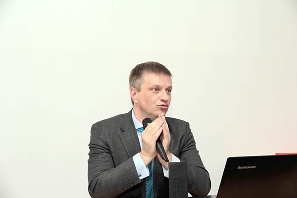 Алексей Безбородов считает, что на Каспии надо идти по пути малых дел, а не мегапроектов Алексей Безбородов считает, что на Каспии надо идти по пути малых дел, а не мегапроектов