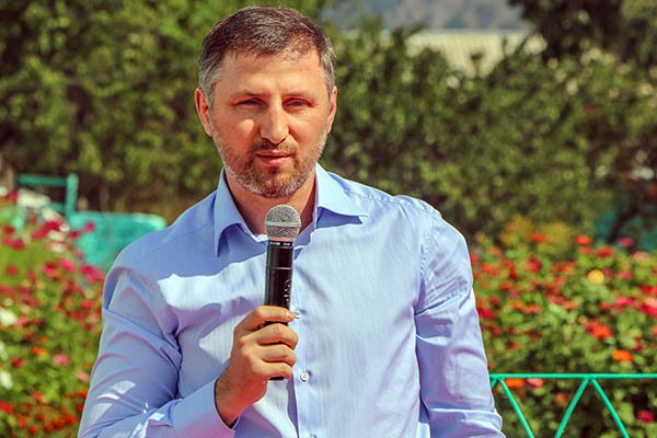 Депутат НС РД Хучбар Хучбаров о ближайших планах «Суммы» Депутат НС РД Хучбар Хучбаров о ближайших планах «Суммы»