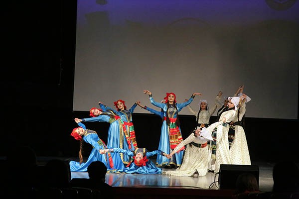 В ритме танца В ритме танца