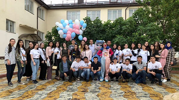 Студенты обещают: «Ребят будем навещать регулярно» Студенты обещают: «Ребят будем навещать регулярно»