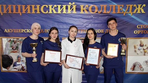 Наши студенты – победители российских и международных конкурсов Наши студенты – победители российских и международных конкурсов