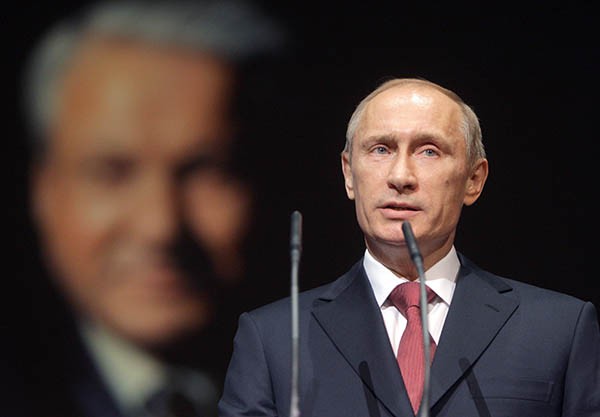 Респонденты считают, что при Ельцине и раннем Путине силовики работали хуже, чем при Андропове Респонденты считают, что при Ельцине и раннем Путине силовики работали хуже, чем при Андропове