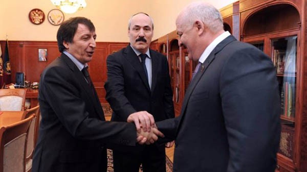 Рамазан Абдулатипов сам решал, какой тип мэра-хозяйственника нужен Махачкале Рамазан Абдулатипов сам решал, какой тип мэра-хозяйственника нужен Махачкале