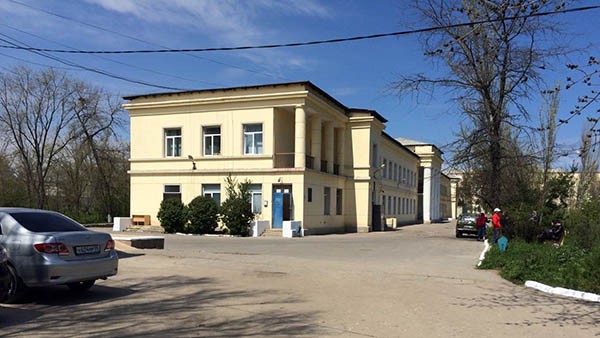 Реконструкция и приведение к современным стандартам старого корпуса начнётся после ввода нового здания Реконструкция и приведение к современным стандартам старого корпуса начнётся после ввода нового здания