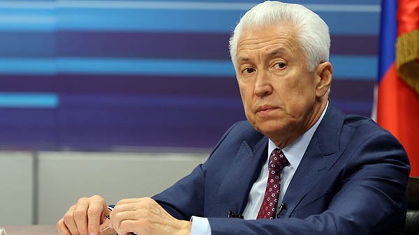 Владимир Васильев не отдаст Дербенту весь НДФЛ от бизнеса Керимова Владимир Васильев не отдаст Дербенту весь НДФЛ от бизнеса Керимова