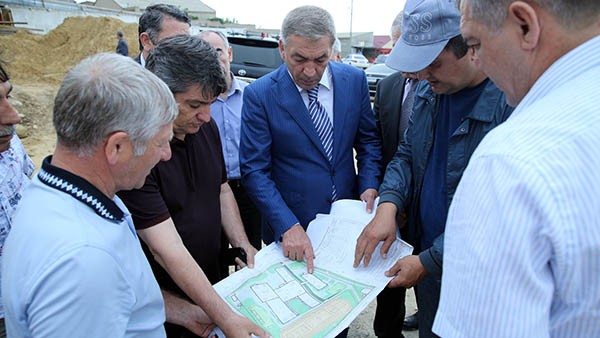 Абдусамад Гамидов просит суд принять его трудовые заслуги перед Родиной Абдусамад Гамидов просит суд принять его трудовые заслуги перед Родиной
