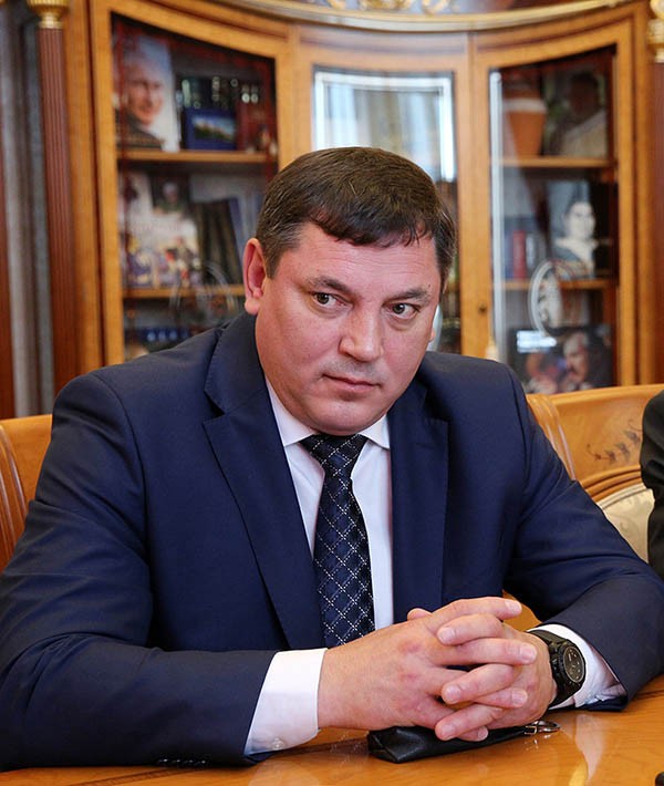 Дубровин говорил только об успехах Дубровин говорил только об успехах