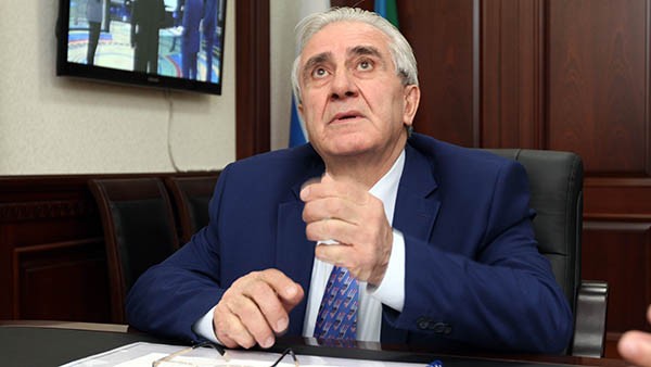 На Зейдулу Гашимова неприятности упали будто с неба На Зейдулу Гашимова неприятности упали будто с неба