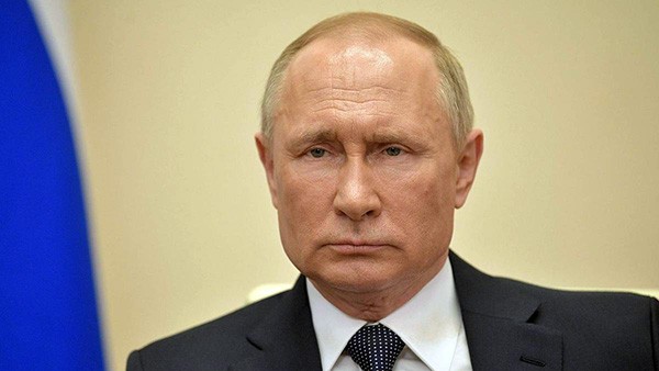 Путин решил отправить страну на вынужденный месячный отпуск
