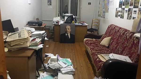 В деле Абдулмумина Гаджиева фигурирует заводской нож, изъятый после обыска в редакции «Черновика» – «ценнейшее» исследование В деле Абдулмумина Гаджиева фигурирует заводской нож, изъятый после обыска в редакции «Черновика» – «ценнейшее» исследование