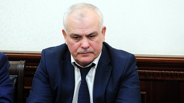 И. о. главы Дагестанских Огней Джалалутдин Алирзаев готовится к серьёзным битвам И. о. главы Дагестанских Огней Джалалутдин Алирзаев готовится к серьёзным битвам