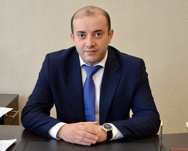 Роль Вадима Дибияева в цепочке не указана Роль Вадима Дибияева в цепочке не указана