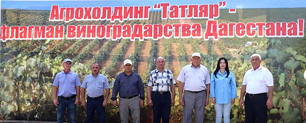 С делегацией Общественной палаты РД С делегацией Общественной палаты РД