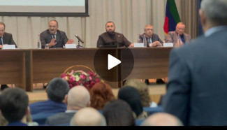 Глава РД Сергей Меликов и начальник УО Рутульского района